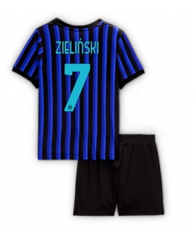 Billige Fotballdrakt Inter Milan Piotr Zielinski #7 Replika Hjemmedraktsett Barn 2025-26 Kortermet (med bukser)